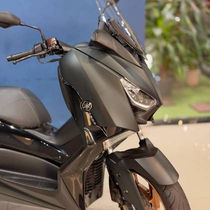 YAMAHA XMAX ABS 